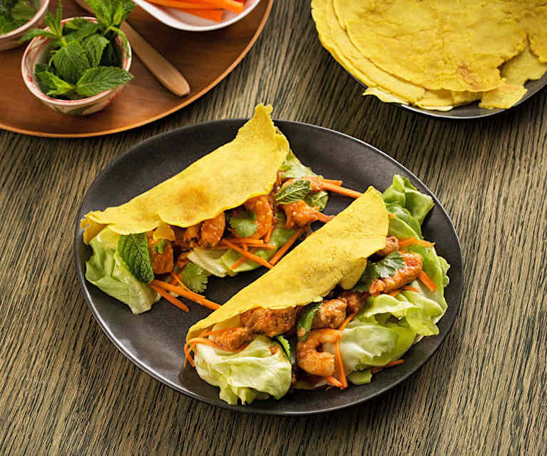 Crêpes de cerdo y langostinos (Bánh xèo) - Vietnam Crêpes de cerdo y langostinos (Bánh xèo) - Vietnam