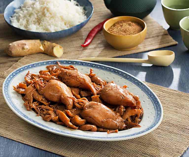 Calamares en salsa de jengibre y soja con arroz - China Calamares en salsa de jengibre y soja con arroz - China