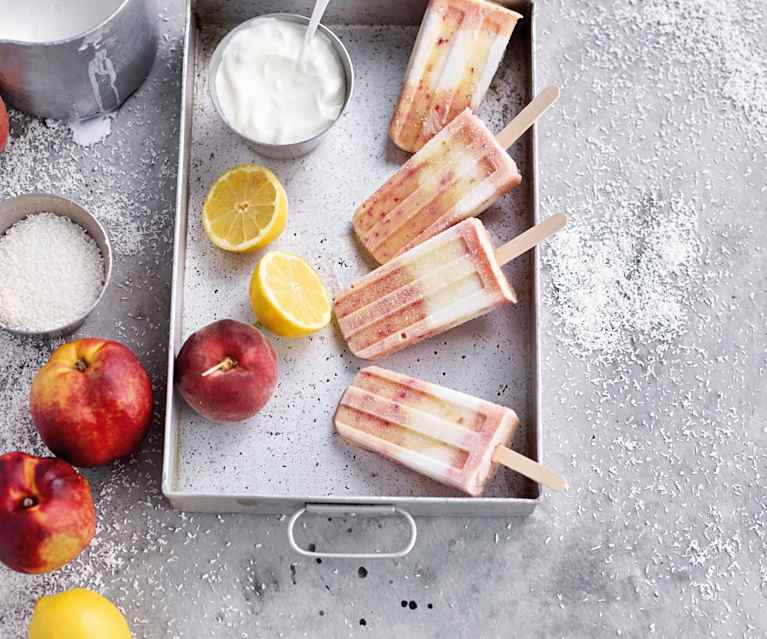 Sorvete de pêssego e leite de coco Sorvete de pêssego e leite de coco