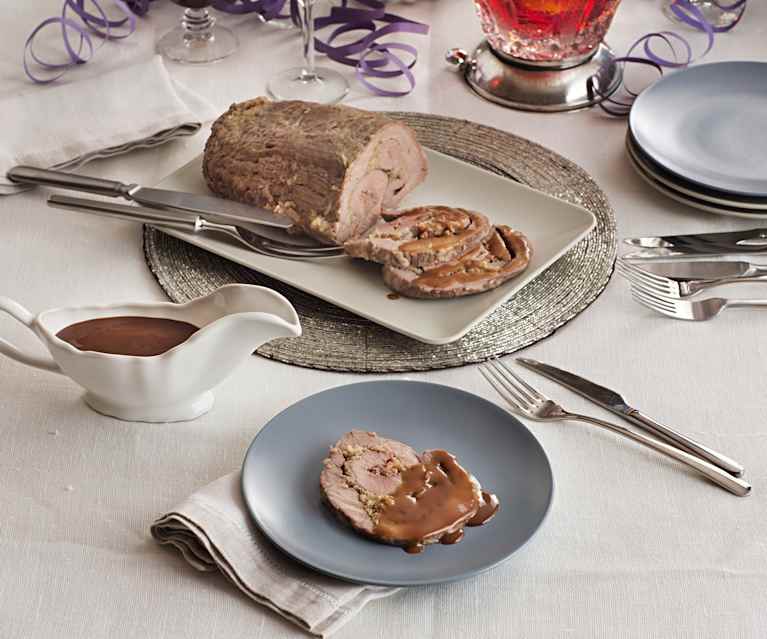 Aleta de ternera rellena y salsa de Pedro Ximenez Aleta de ternera rellena y salsa de Pedro Ximenez