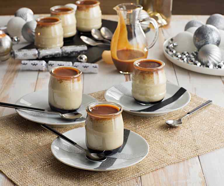 Flan de almendra con salsa de caramelo Flan de almendra con salsa de caramelo