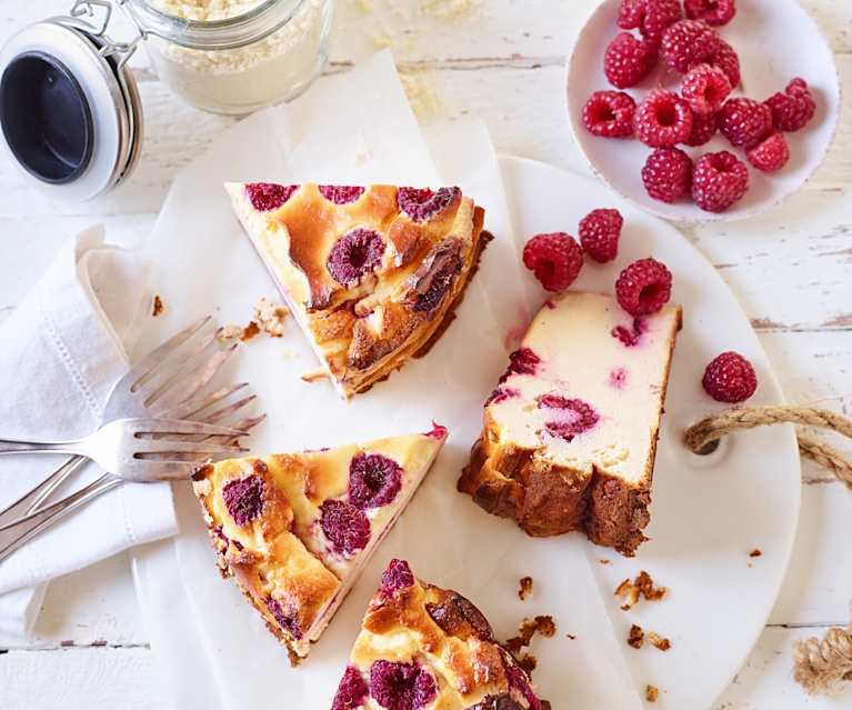 Himbeer-Käsekuchen mit Proteinpulver Himbeer-Käsekuchen mit Proteinpulver