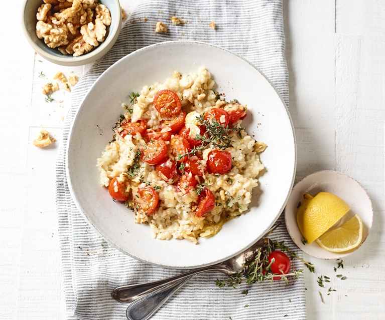 Walnuss-Risotto mit gebackenen Tomaten Walnuss-Risotto mit gebackenen Tomaten
