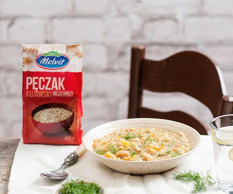 Zupa jarzynowa z fasolą i pęczakiem Zupa jarzynowa z fasolą i pęczakiem