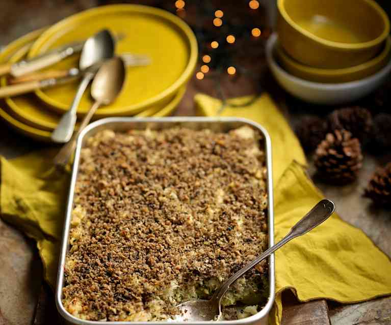 Bacalhau com batata e puré de brócolos Bacalhau com batata e puré de brócolos