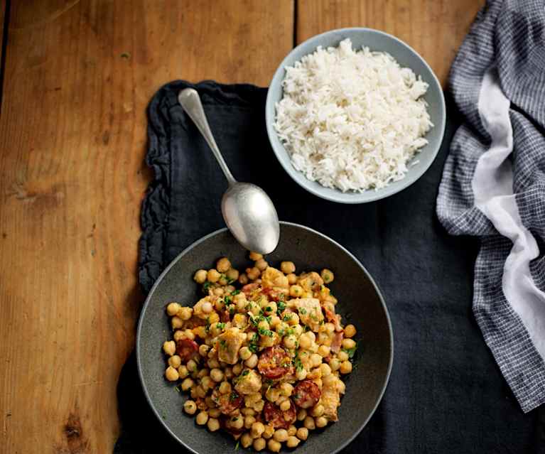 Guisado de porco com grão Guisado de porco com grão