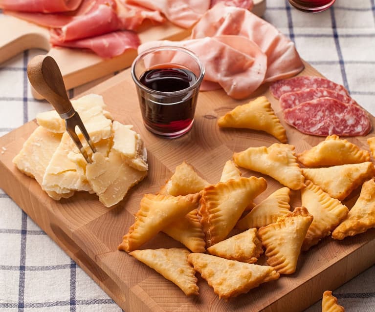 Chizze al Parmigiano reggiano Chizze al Parmigiano reggiano