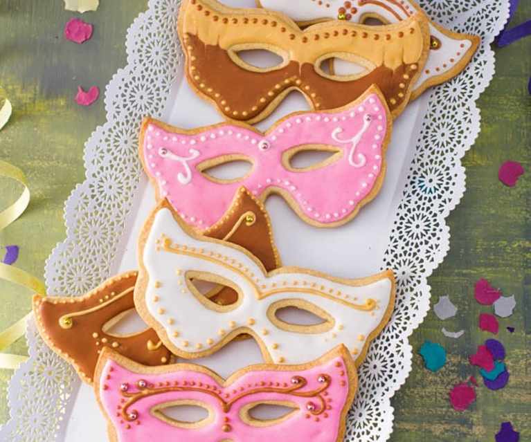 Máscaras de carnaval de pasta frolla Máscaras de carnaval de pasta frolla