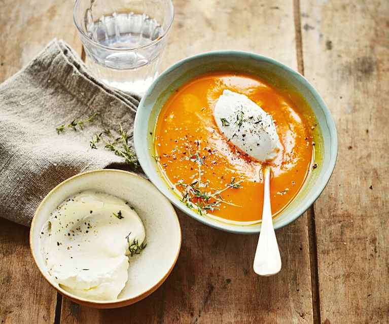 Soupe de butternut et chantilly au gingembre Soupe de butternut et chantilly au gingembre
