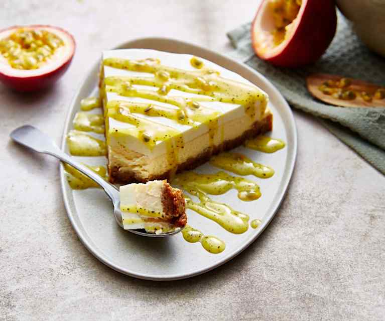 Cheesecake en deux cuissons, coulis de fruits exotiques Cheesecake en deux cuissons, coulis de fruits exotiques