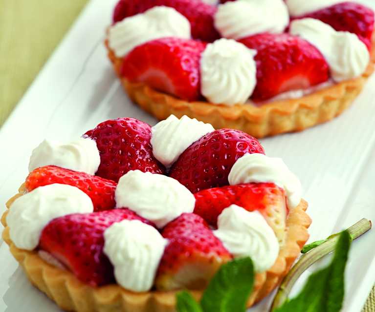 Tarta de fresas y nata Tarta de fresas y nata
