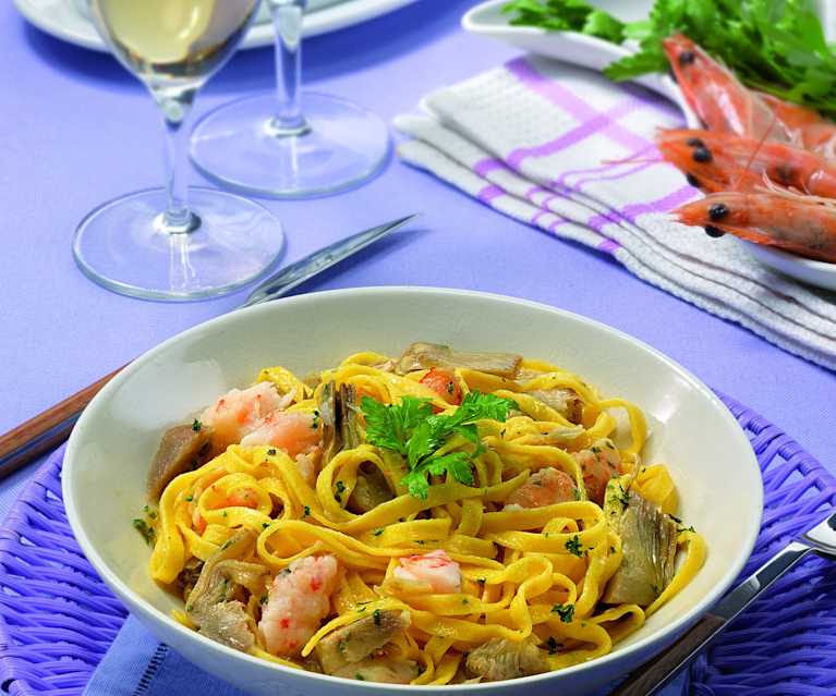 Tagliolini aux crevettes et artichaut Tagliolini aux crevettes et artichaut