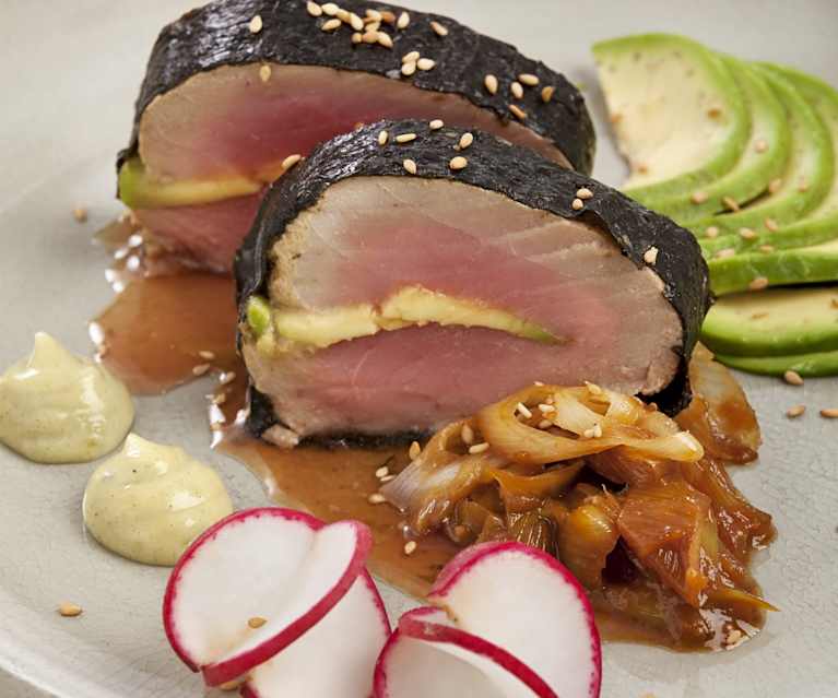 Solomillo de atún marinado en miso Solomillo de atún marinado en miso
