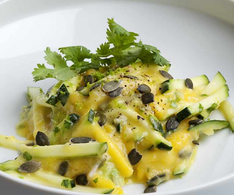 Ensalada de calabacín y mango Ensalada de calabacín y mango