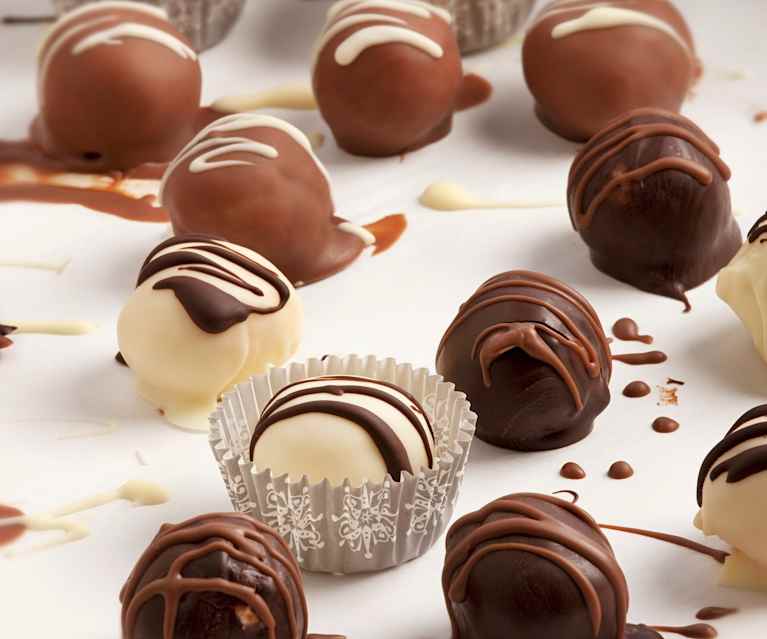 Tartufi con cuore al cocco Tartufi con cuore al cocco