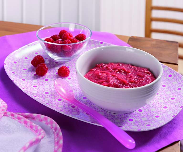 Hirsebrei mit Himbeeren Hirsebrei mit Himbeeren