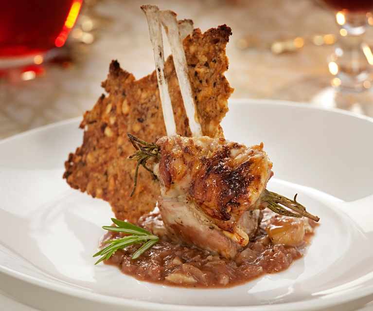 Costillas de cordero asadas con salsa de castañas y oporto Costillas de cordero asadas con salsa de castañas y oporto