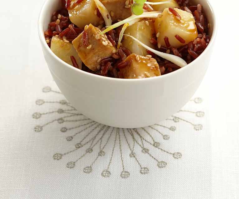 Poêlée de tofu et céleri sucré salé Poêlée de tofu et céleri sucré salé
