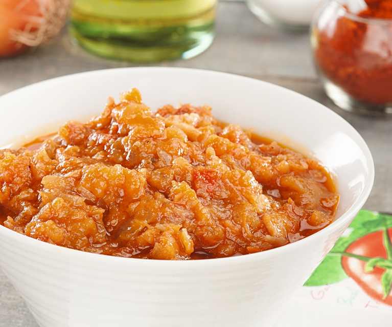 Salsa di pomodori, pancetta e paprika Salsa di pomodori, pancetta e paprika