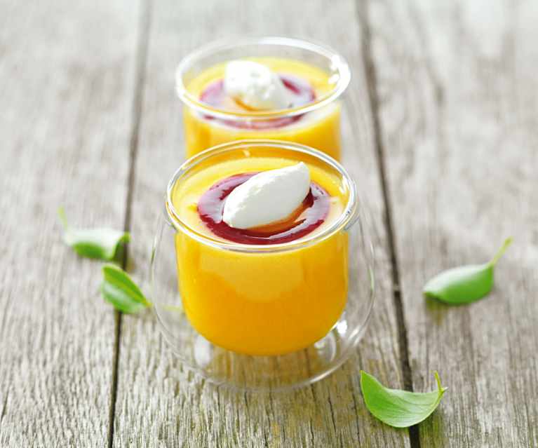 Soupe fraîche d'abricots au muscat et aux griottes Soupe fraîche d'abricots au muscat et aux griottes