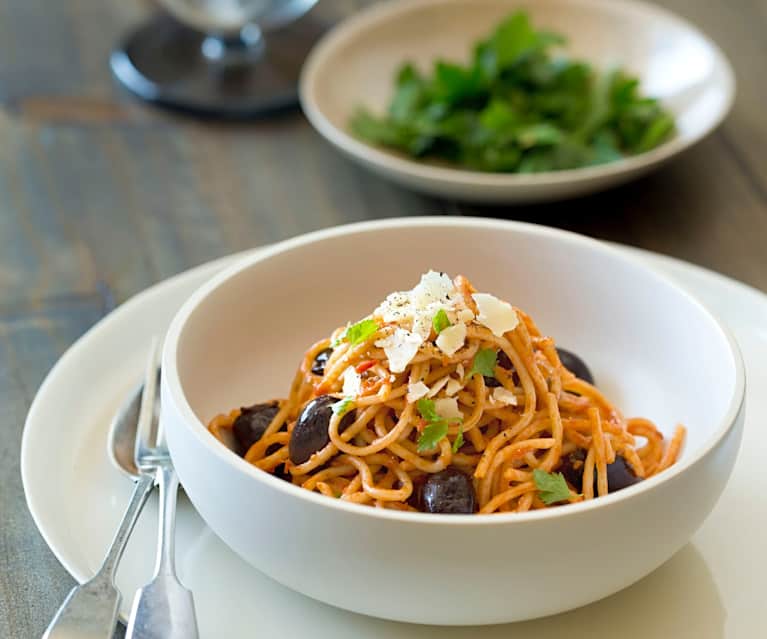 Pasta alla Puttanesca Pasta alla Puttanesca