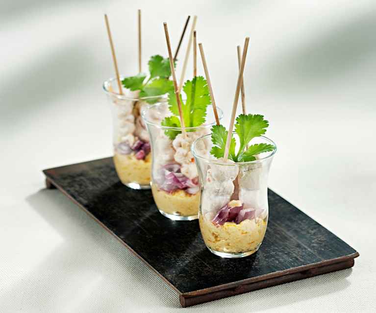 Brochetas de pollo tandoori y anacardos Brochetas de pollo tandoori y anacardos