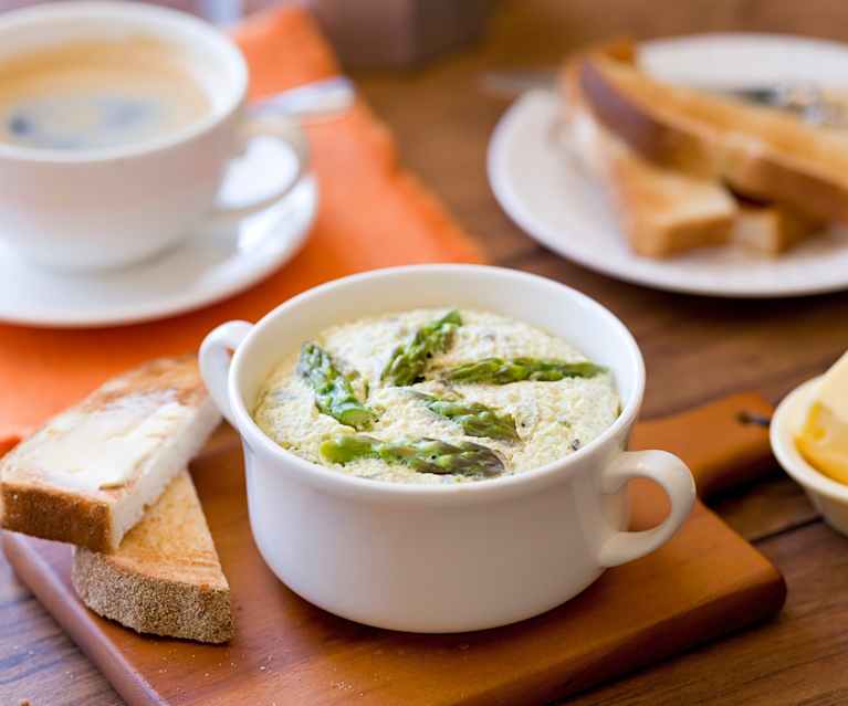 Potted scrambled eggs with asparagus Potted scrambled eggs with asparagus