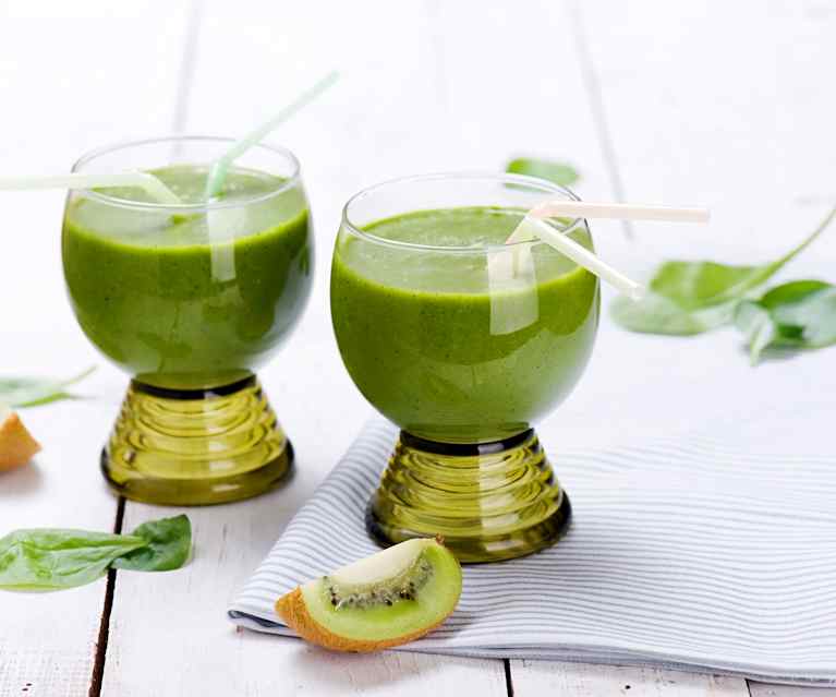 Smoothie z kiwi a bazalky Smoothie z kiwi a bazalky