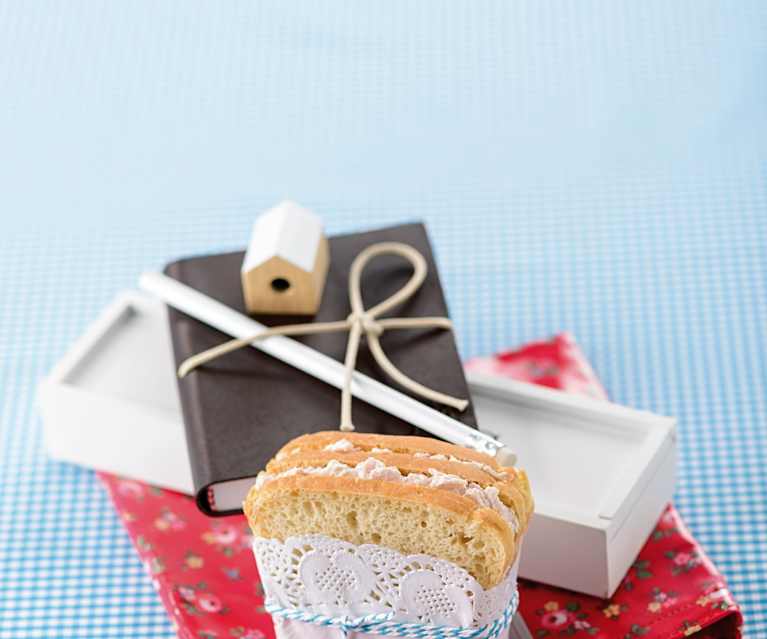 Sanduíche com pasta de fiambre em pão de forma