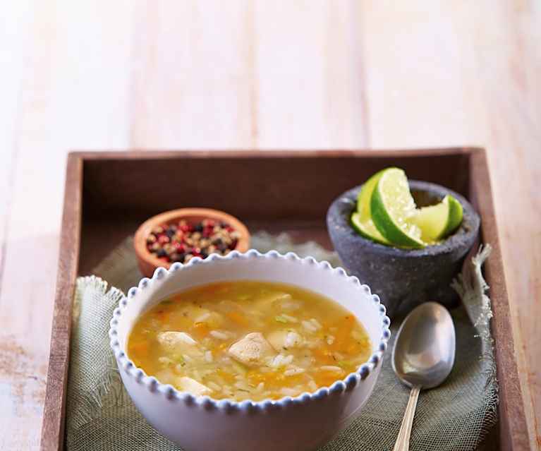 Caldo de pollo con arroz Cookidoo® la plataforma de recetas oficial