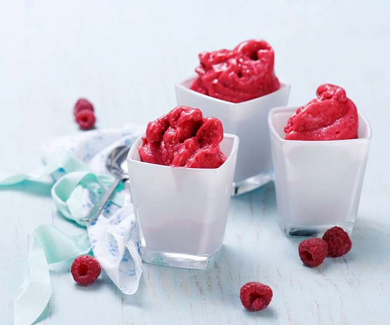 Lody maślankowe o smaku malinowo-pomarańczowym Lody maślankowe o smaku malinowo-pomarańczowym