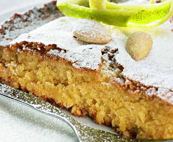 Torta di mandorle di Santiago