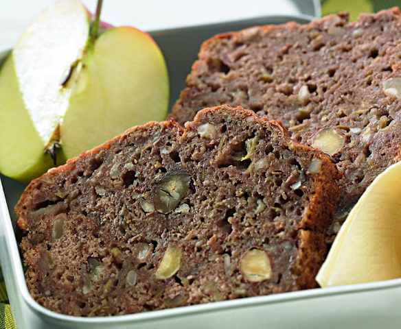 Pan de manzana y nuez