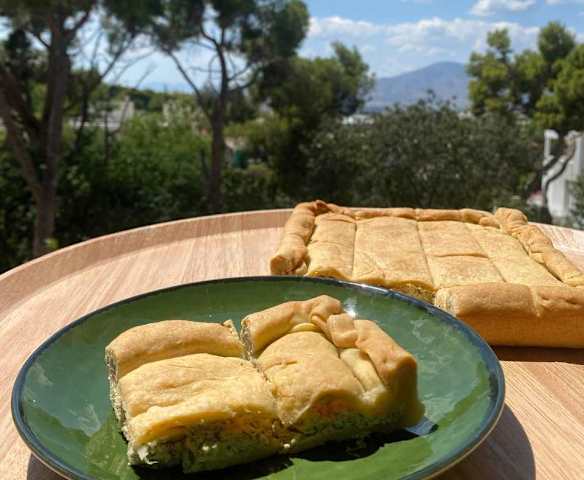 Κρεμμυδόπιτα Μυκόνου