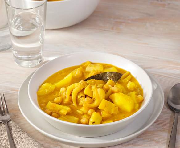 Potaje de sepia con garbanzos