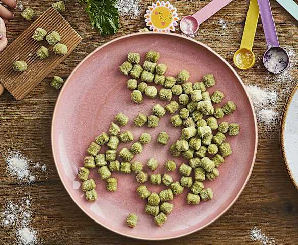 Gnocchetti verdi con verdurine saltate Gnocchetti verdi con verdurine saltate