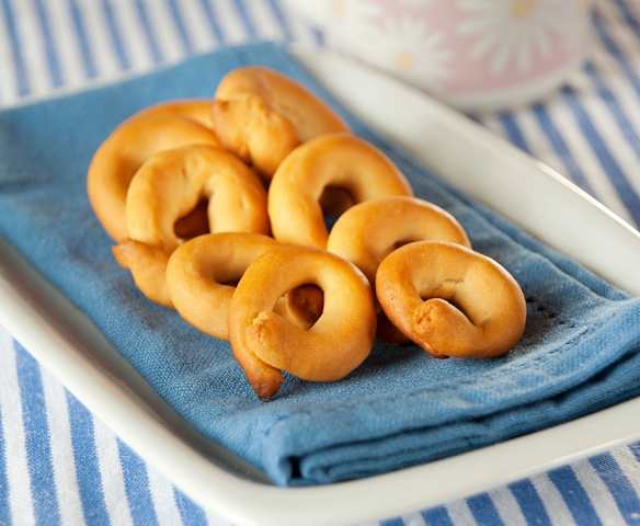 Tarallini al latte Tarallini al latte