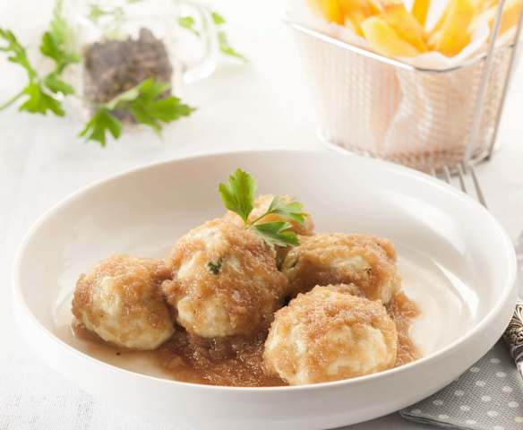 Albóndigas de bacalao con reducción de Pedro Ximénez