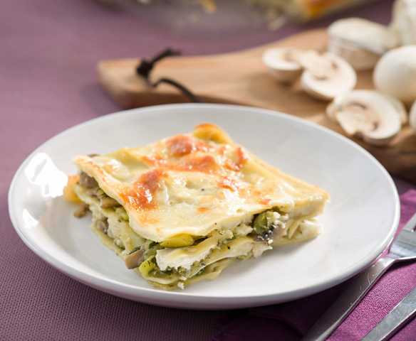 Lasaña de calabacín y champiñones con queso de cabra