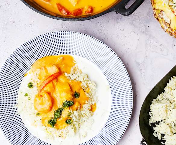 Langostinos en salsa de piña con arroz basmati