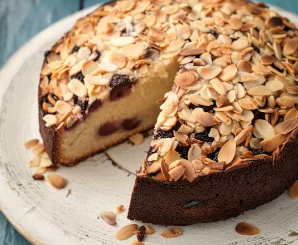 Cherry Almond Cake