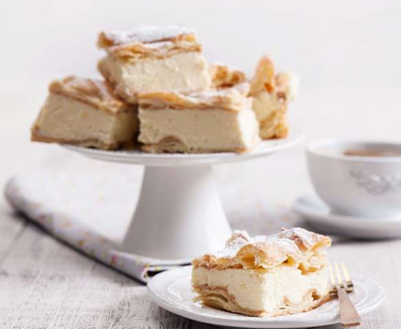 Karpatka (polnischer Windbeutelkuchen)