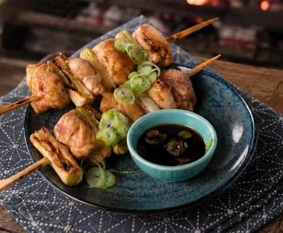 Gegrilde Kippendijspiesjes (Yakitori)