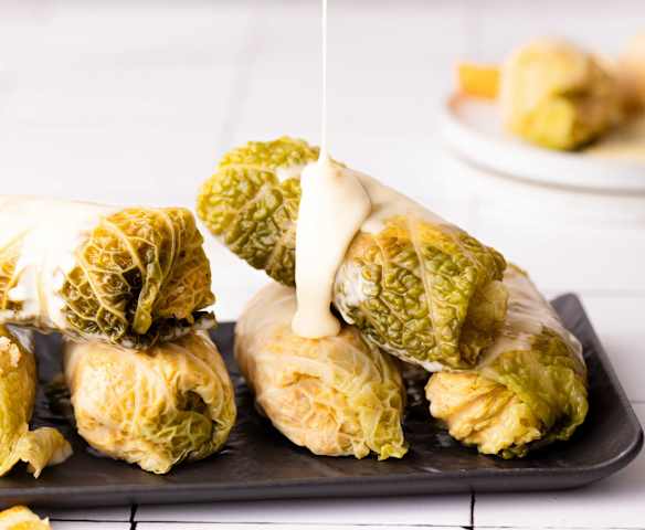 Rollitos de repollo con salmón
