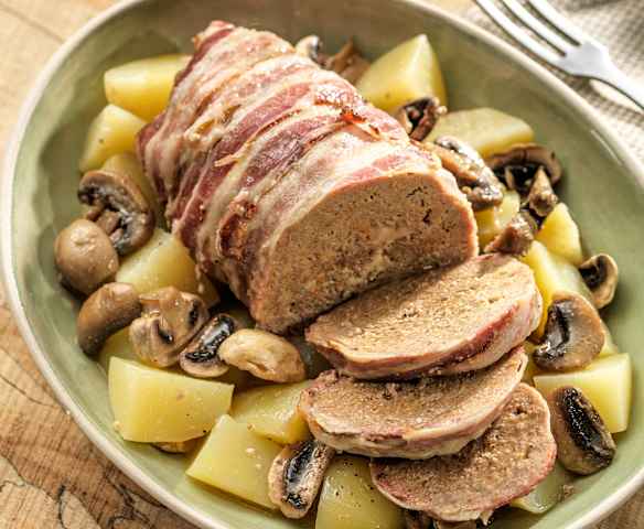 Vleesgehaktbrood met champignons Vleesgehaktbrood met champignons