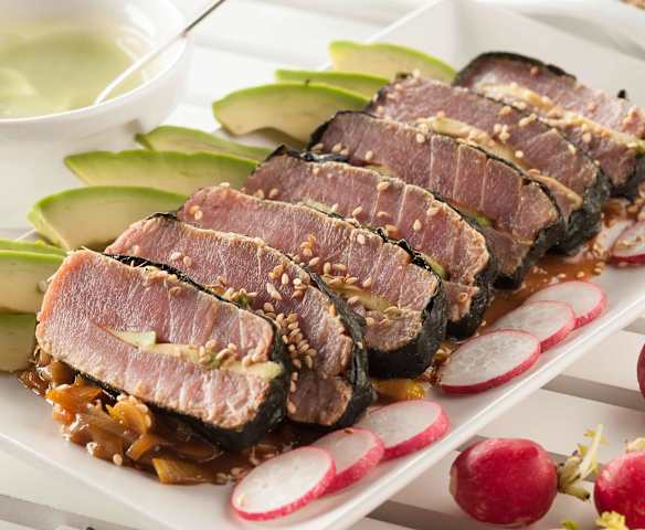 Solomillo de atún marinado en miso