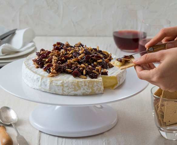 Camembert with Cranberries and Almonds Camembert with Cranberries and Almonds