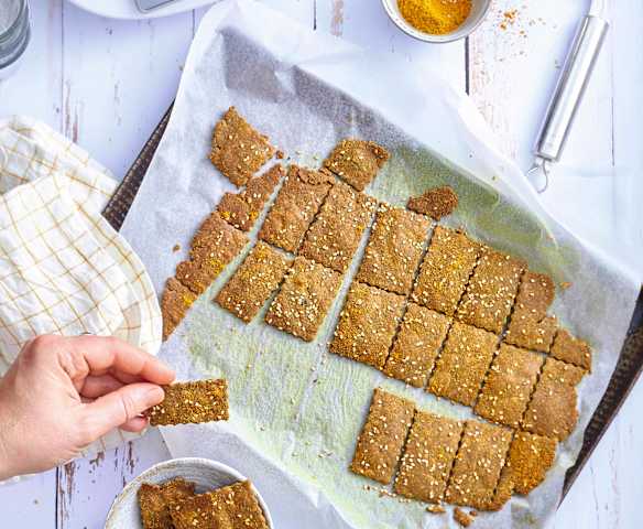 Crackers à la farine de lentilles et au curry