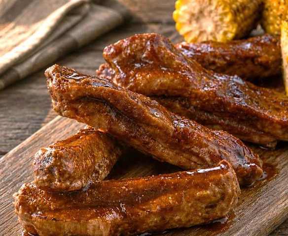 Côtes levées de porc à la sauce barbecue au chipotle