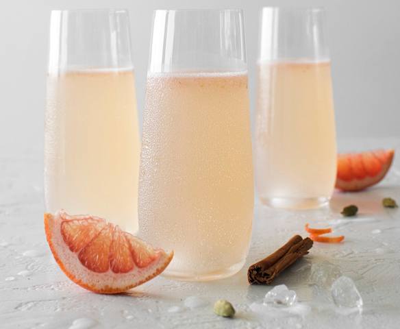 Cinnamon pomelo tonic